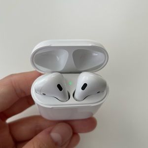 Apple Airpod Gen 2